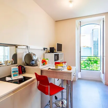 Апартаменты Hyper-centre De *